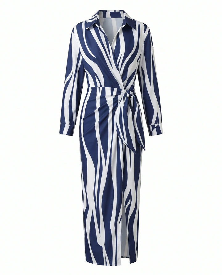 Side slit detail on ankle-length maxi skirt with leaf print